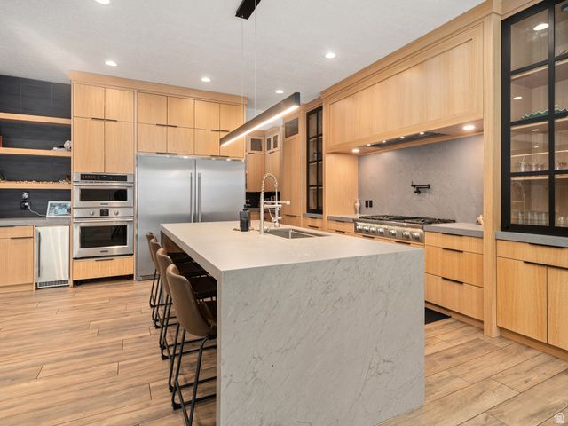 802 E NEBO AVE, North Ogden, UT 84414