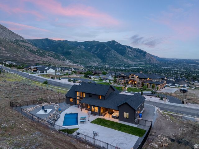 802 E NEBO AVE, North Ogden, UT 84414