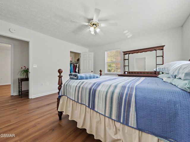 786 Pine Mountain Road, Pigeon Forge, TN 37863