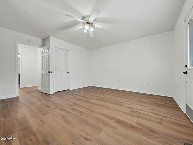 786 Pine Mountain Road, Pigeon Forge, TN 37863