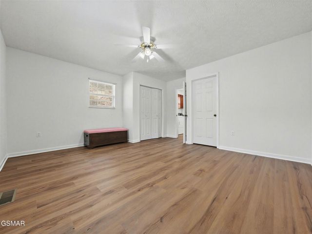 786 Pine Mountain Road, Pigeon Forge, TN 37863