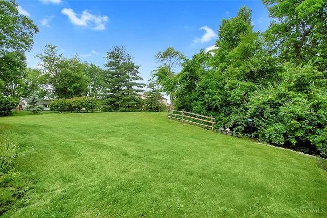 7075 Ashwood Knolls Drive, Fairfield Twp, OH 45011