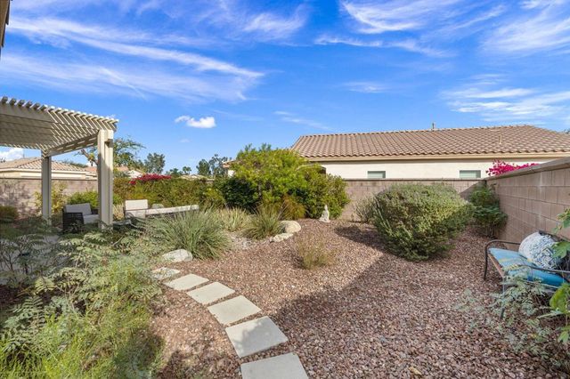 78394 Winsford Circle, Palm Desert, CA 92211