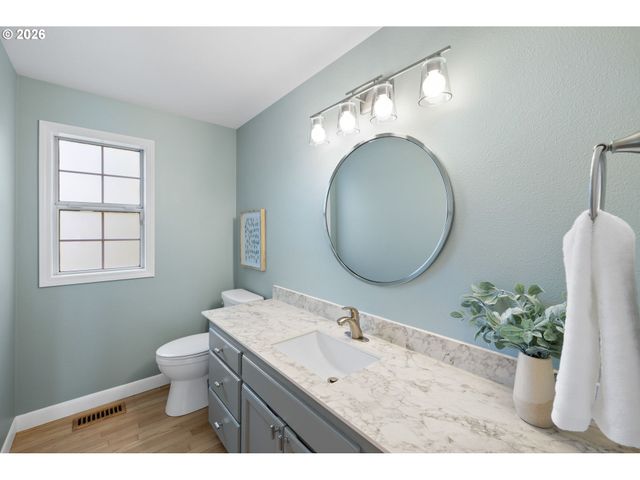 12013 Se 117TH Ave, Happy Valley, OR 97086
