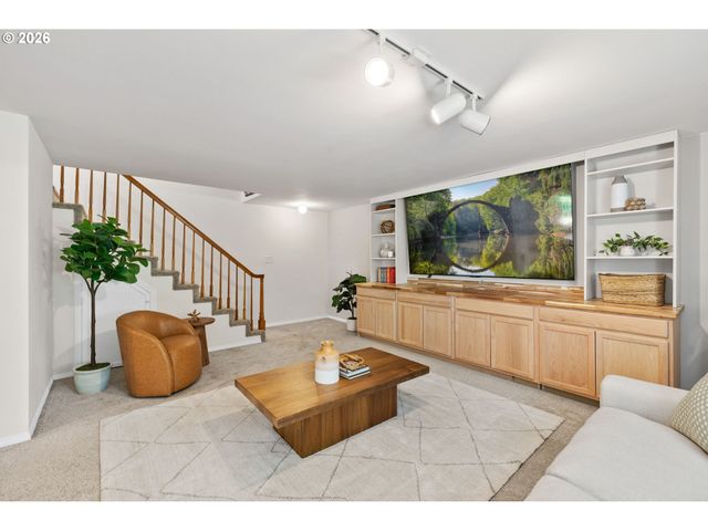 12013 Se 117TH Ave, Happy Valley, OR 97086