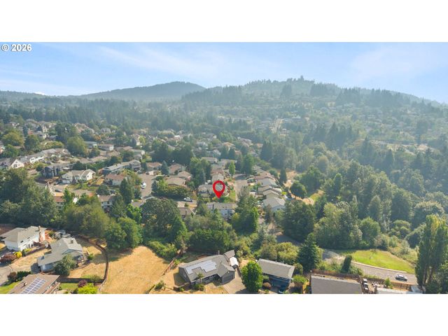 12013 Se 117TH Ave, Happy Valley, OR 97086