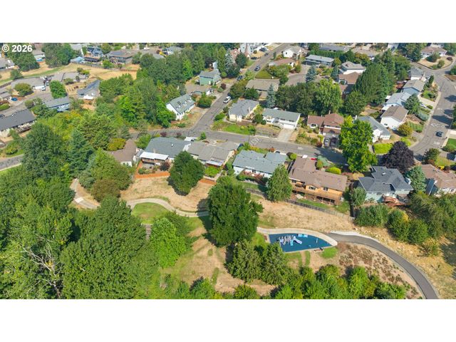 12013 Se 117TH Ave, Happy Valley, OR 97086