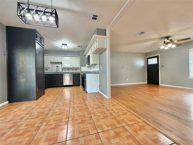 32016 S Wiggins Street, Magnolia, TX 77355