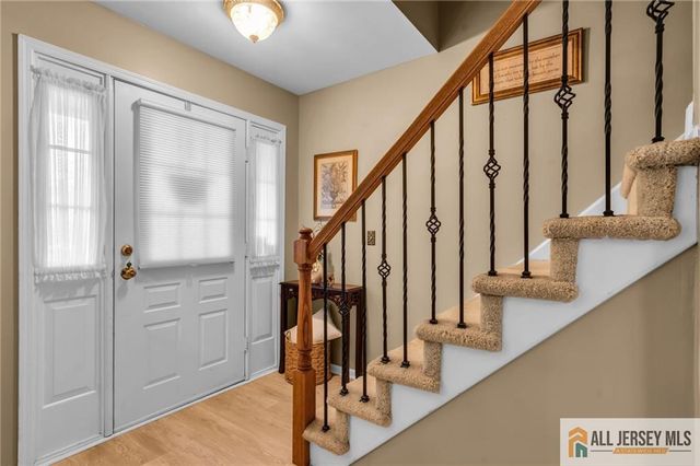 1 Manor Drive, Hillsborough, NJ 08844