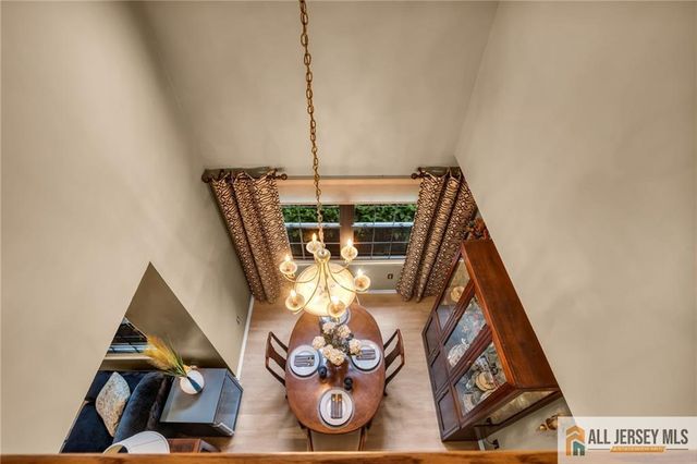 1 Manor Drive, Hillsborough, NJ 08844