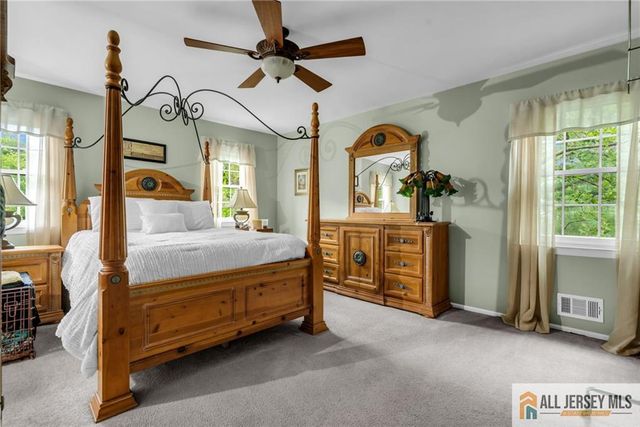 1 Manor Drive, Hillsborough, NJ 08844