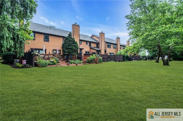 1 Manor Drive, Hillsborough, NJ 08844