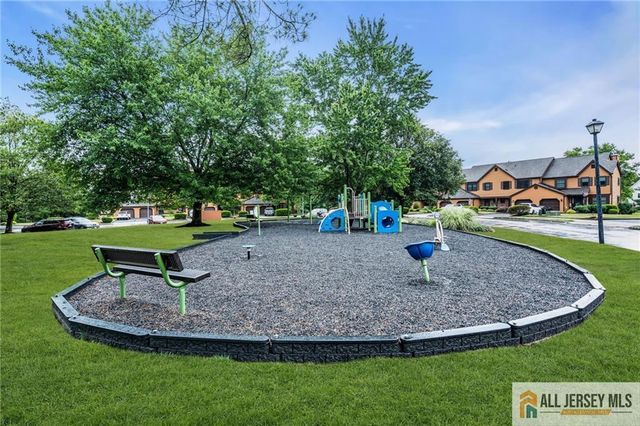 1 Manor Drive, Hillsborough, NJ 08844
