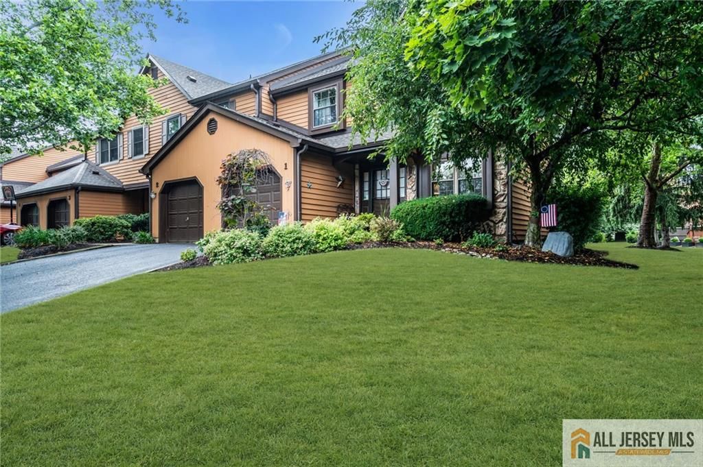1 Manor Drive, Hillsborough, NJ 08844