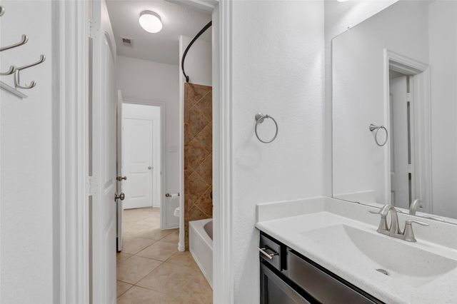 1346 Tee Time Court, Crosby, TX 77532