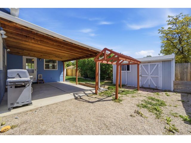 3726 Conifer Dr, Loveland, CO 80538