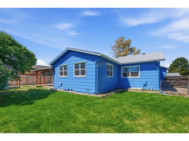 3726 Conifer Dr, Loveland, CO 80538
