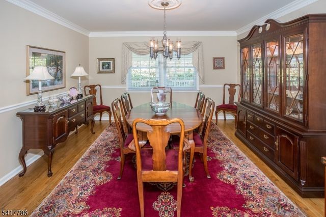 10 Torlish Gate, Raritan Boro, NJ 08869