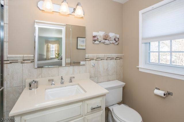 10 Torlish Gate, Raritan Boro, NJ 08869