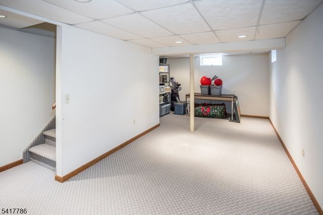 10 Torlish Gate, Raritan Boro, NJ 08869