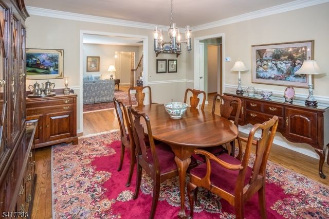 10 Torlish Gate, Raritan Boro, NJ 08869