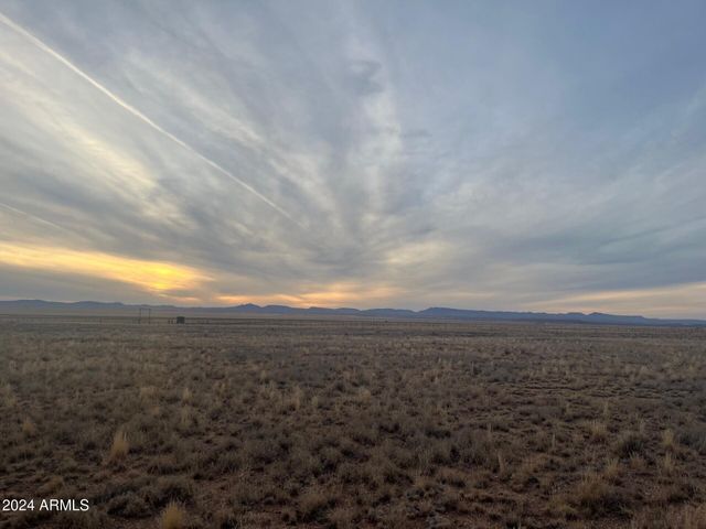 303-05-153 PARCEL -- D, Paulden, AZ 86334
