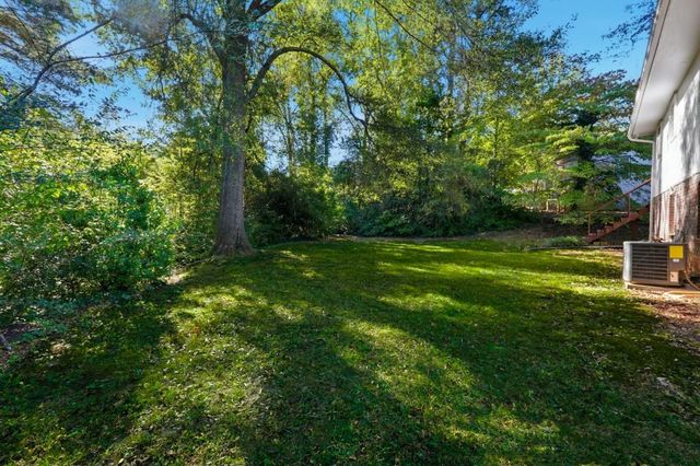 3485 Navaho SE Trail, Smyrna, GA 30080