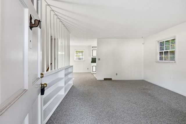 3485 Navaho SE Trail, Smyrna, GA 30080