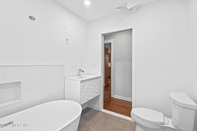 50 Parker Road, West Long Branch, NJ 07764