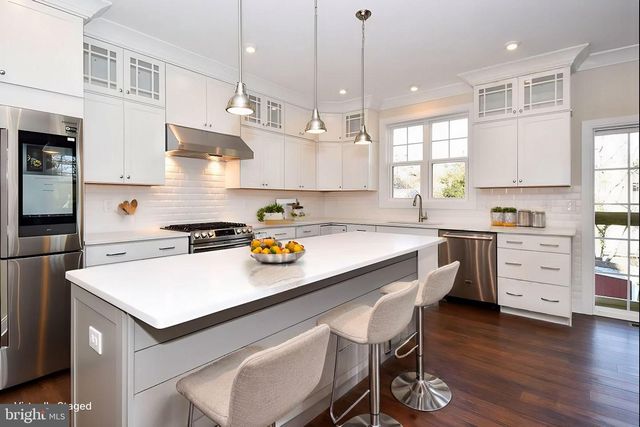 51 EDISON RD, Cherry Hill, NJ 08034