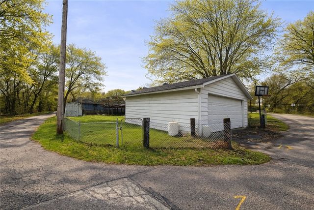 458-460 1st St., East Bethlehem, PA 15368