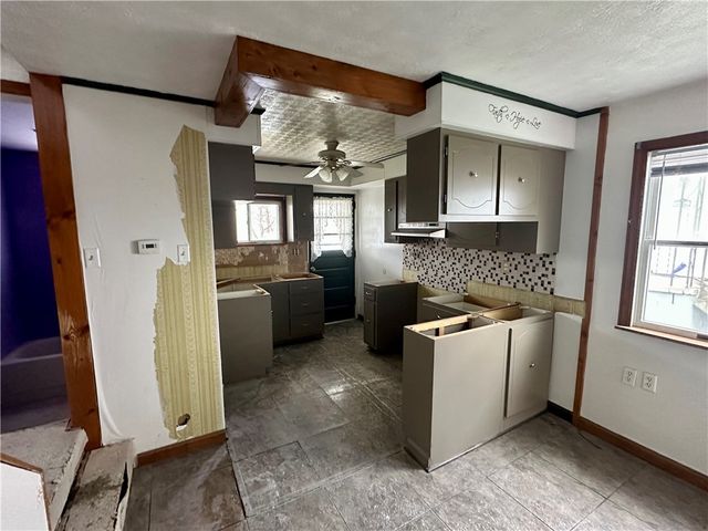 458-460 1st St., East Bethlehem, PA 15368