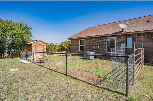 2302 San Saba Court, Granbury, TX 76048