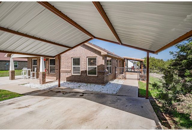 2302 San Saba Court, Granbury, TX 76048