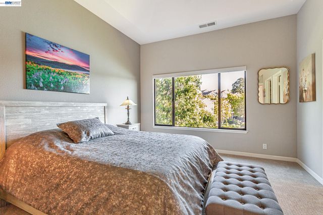 4001 W Lakeshore, San Ramon, CA 94582