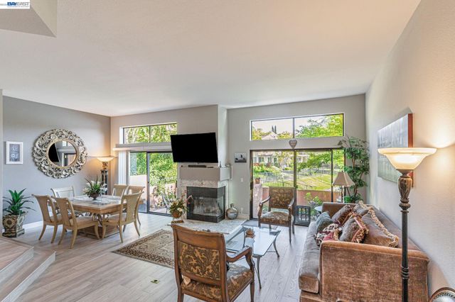 4001 W Lakeshore, San Ramon, CA 94582