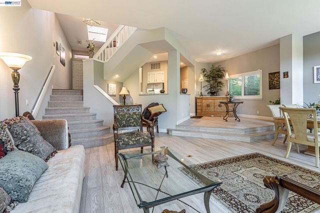 4001 W Lakeshore, San Ramon, CA 94582