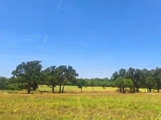 6270 Lake Breeze Drive, Guthrie, OK 73044