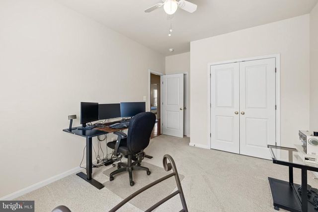 7153 COMRIE CT, Warrenton, VA 20187