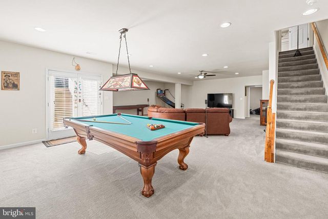 7153 COMRIE CT, Warrenton, VA 20187
