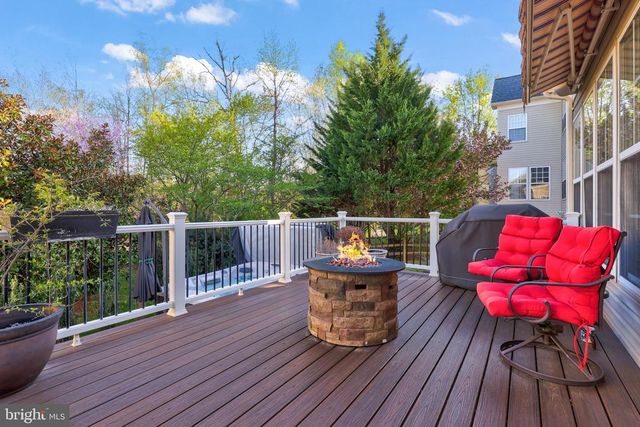7153 COMRIE CT, Warrenton, VA 20187