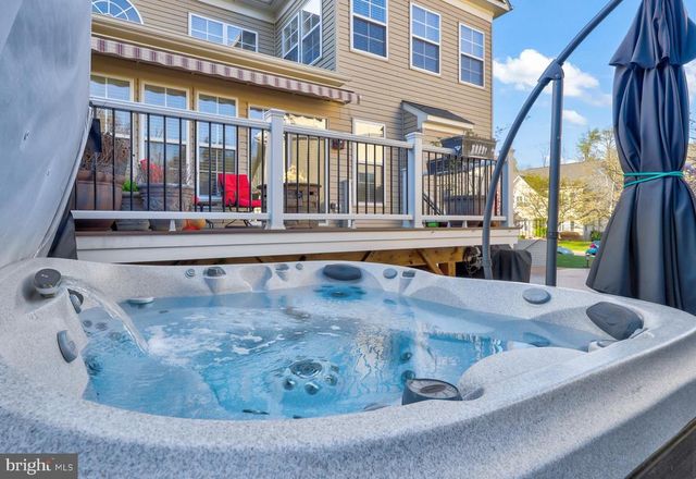 7153 COMRIE CT, Warrenton, VA 20187