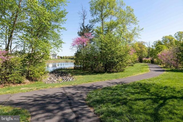7153 COMRIE CT, Warrenton, VA 20187