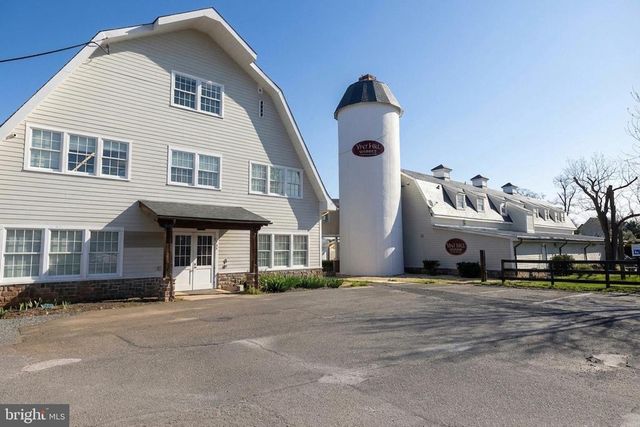 7153 COMRIE CT, Warrenton, VA 20187