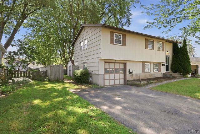 210 Floradale Road, Salina, NY 13088