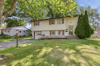 210 Floradale Road, Salina, NY 13088