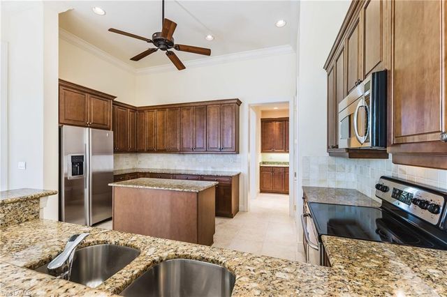 3306 Chestnut Grove DR, Alva, FL 33920