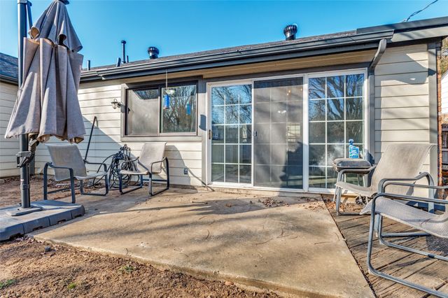 6314 Brookgate Drive, Arlington, TX 76016