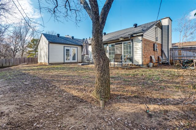 6314 Brookgate Drive, Arlington, TX 76016