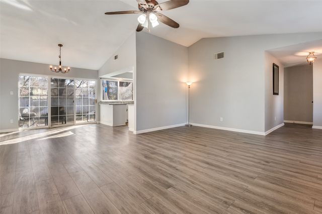 6314 Brookgate Drive, Arlington, TX 76016